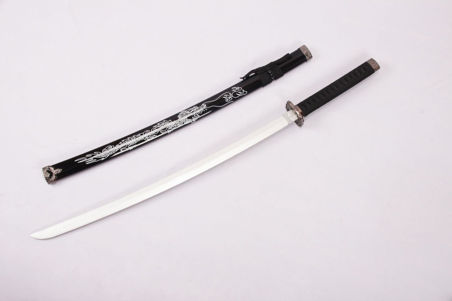 Black Dragon - Silver Blade
