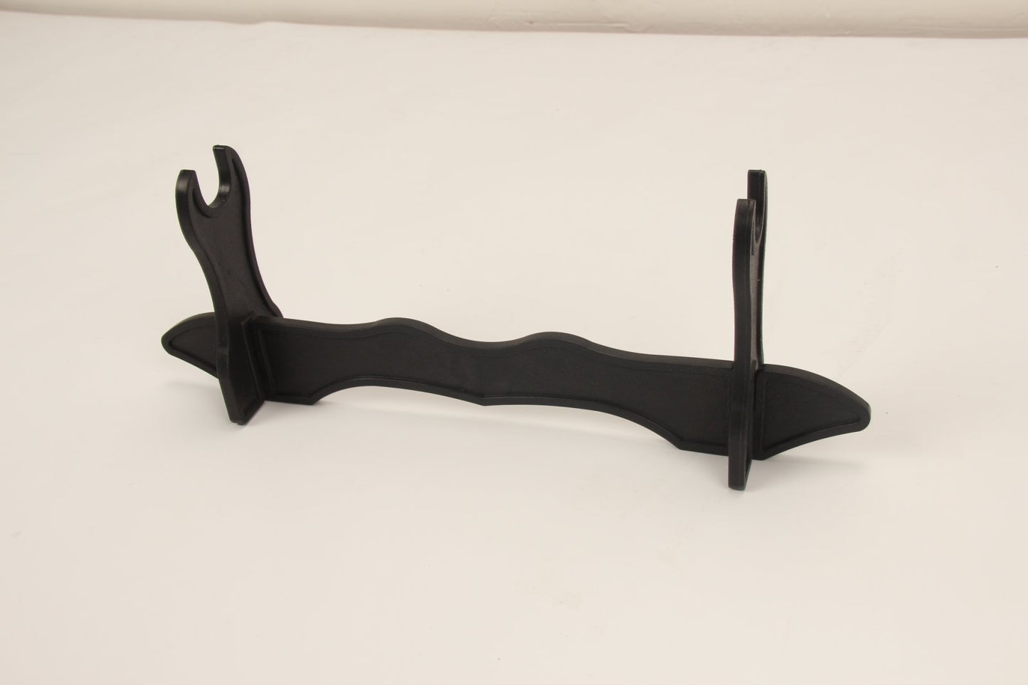 One Floor Holder