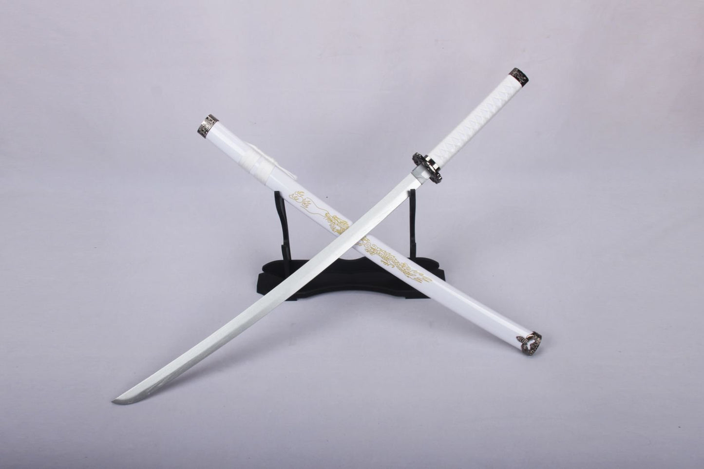 White Dragon - Silver Blade