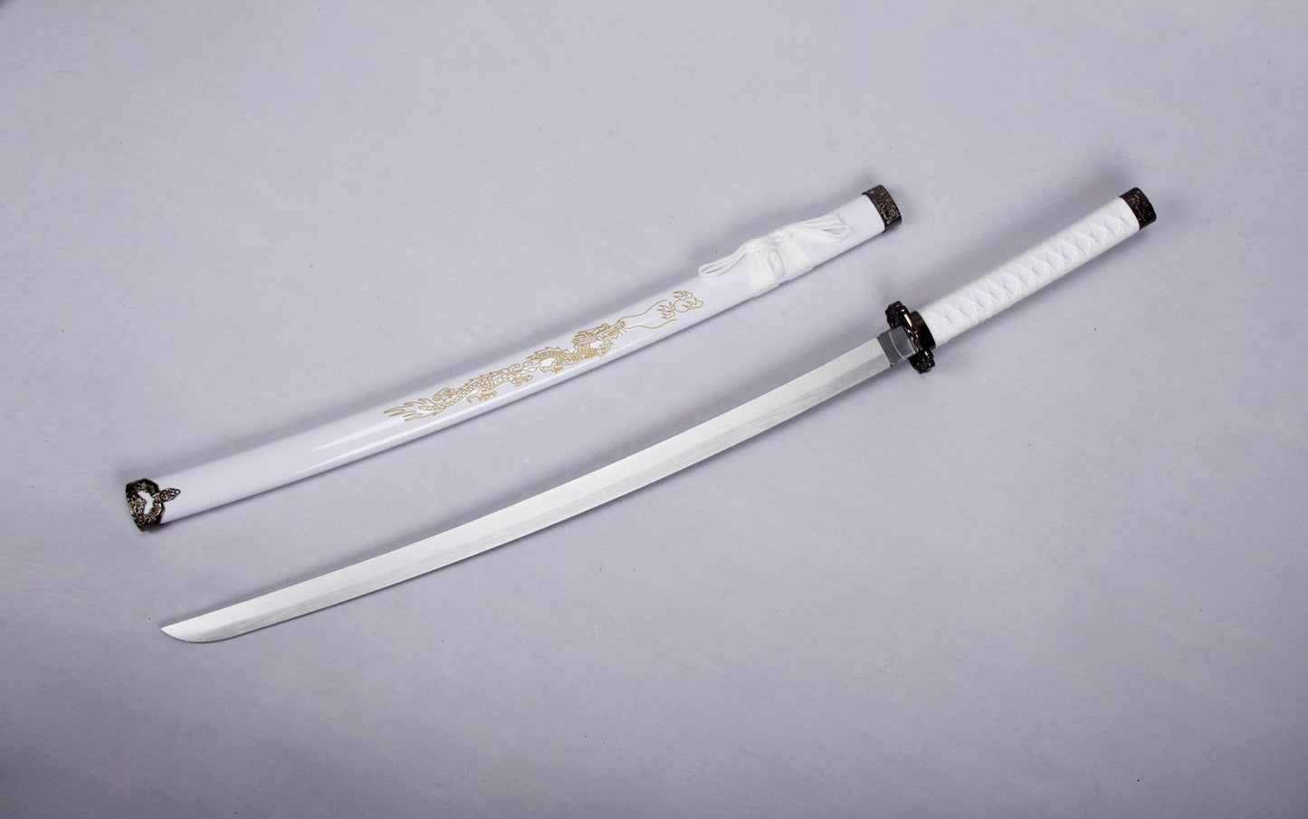 White Dragon - Silver Blade