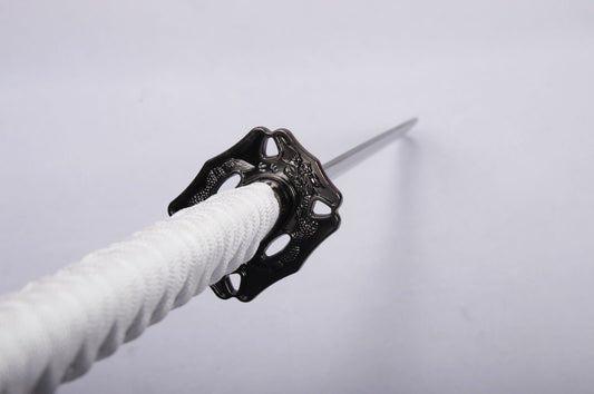 White Dragon - Silver Blade